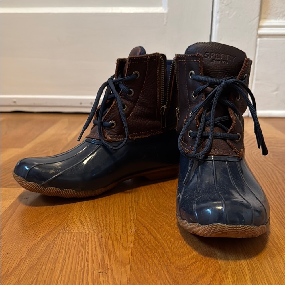 Sperry Navy and Chocolate Duck Boots